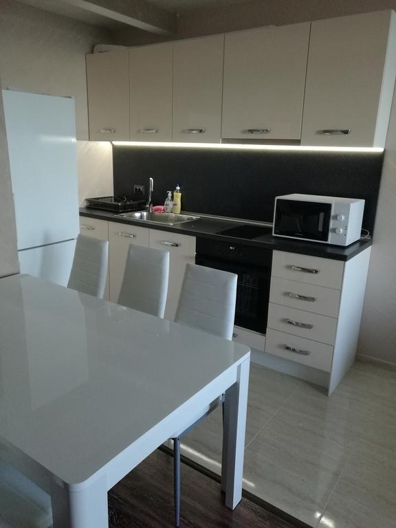 Sunshine Apartment Pomorie Exterior foto
